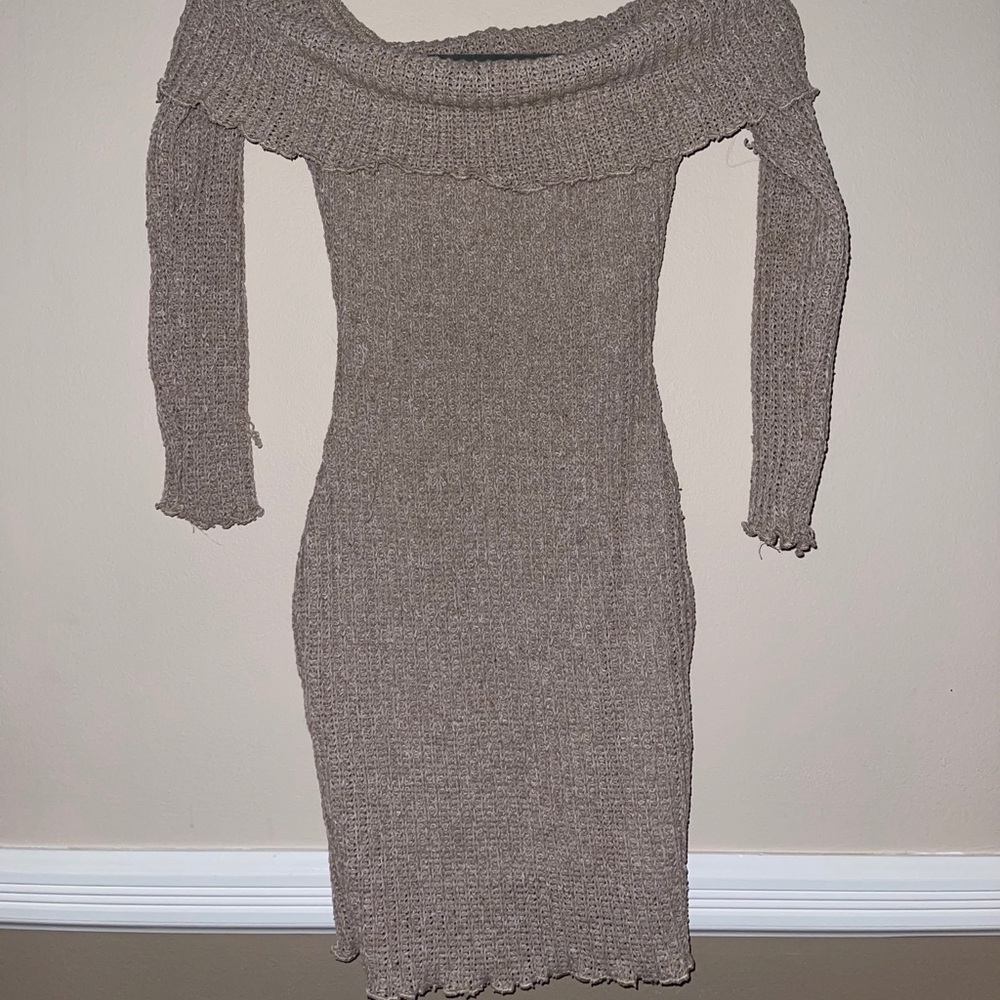 Knitted Off-The-Shoulder Body Con Dress